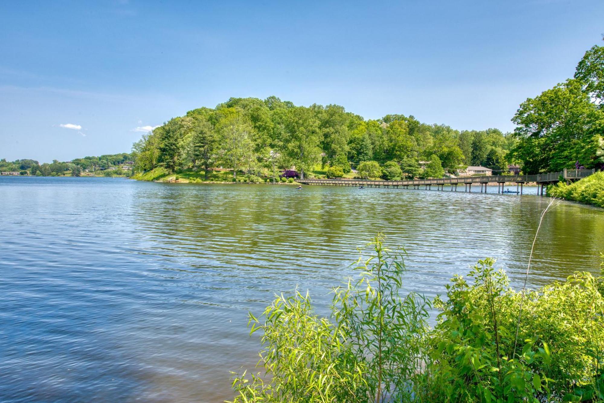 English Roses Lake Junaluska Ngoại thất bức ảnh